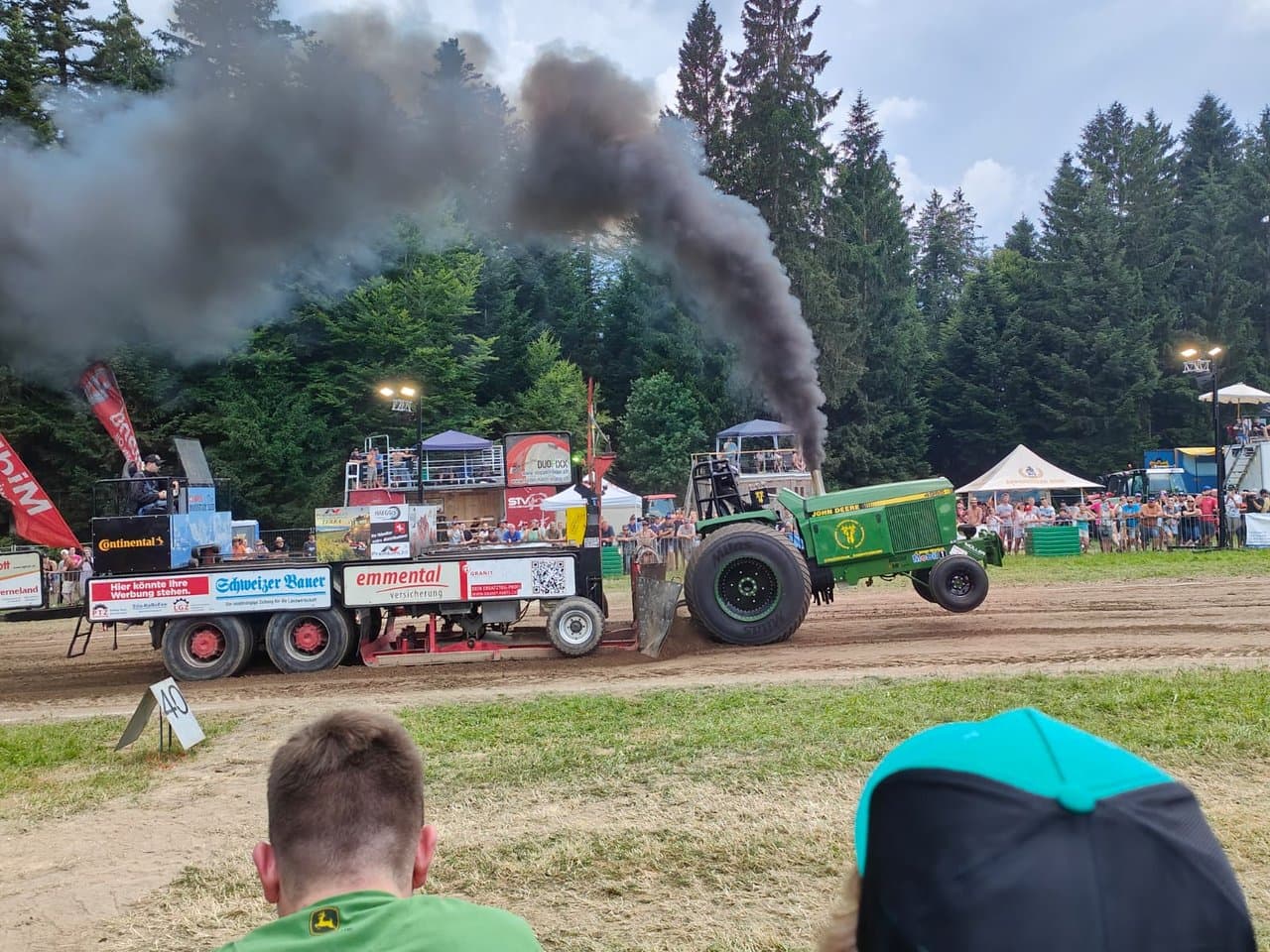 Tractor Pulling
Sumiswald